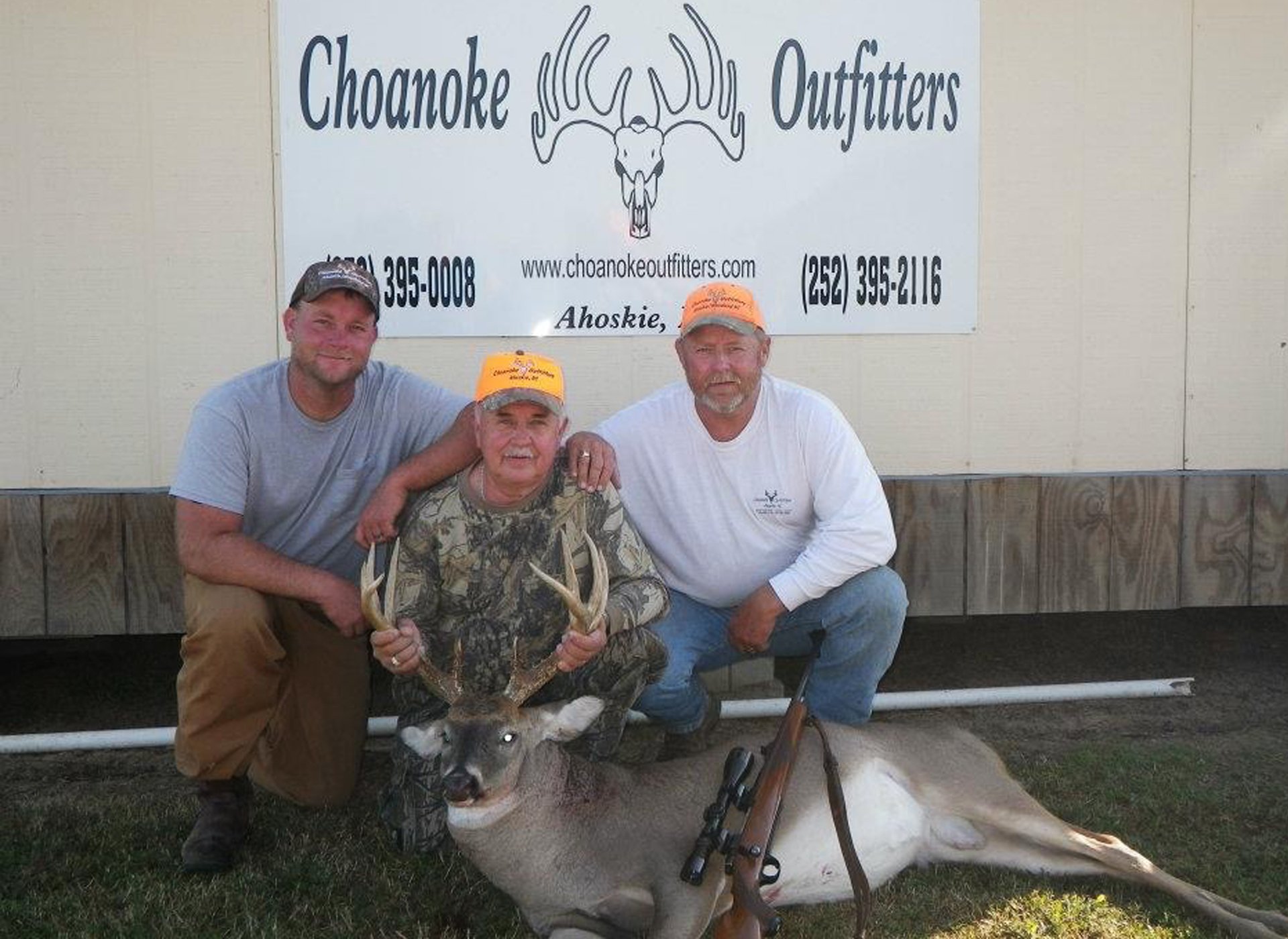 Deer hunting NC lodge Deer Hunting North Carolina Outfitter